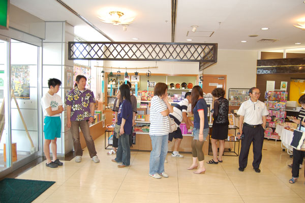 KanegasakiHostFamilyDeparture1